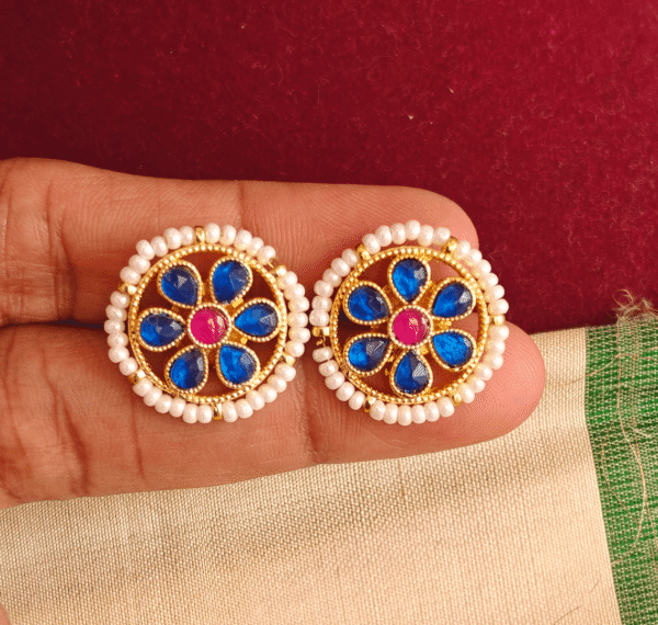 Blue flower jadau stud