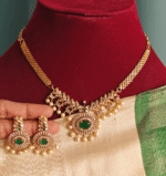 Amaya emerald choker