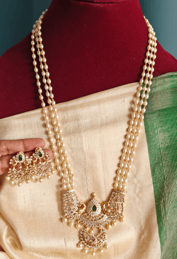 Three line pearl mala chandbali haaram