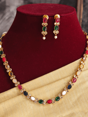 Oval stones Navratna necklace
