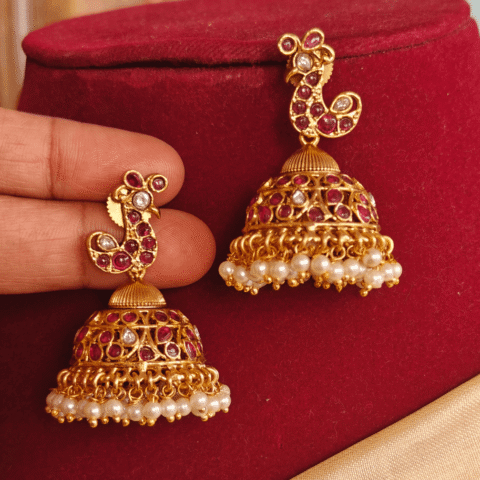 Duck antique jhumkha (Ruby white)