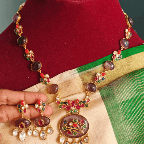 Oval stone kundan necklace (Purple multicolor)