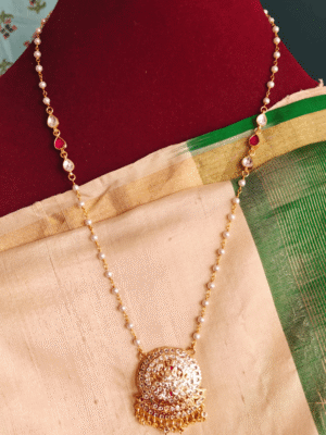 Annam micro polish pendant with kundan pearl chain