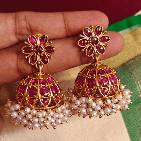 Traditional kodai jhumkha (Kemp red)