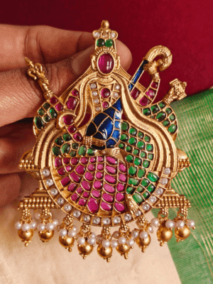 Saraswati pendant (Blue veena)