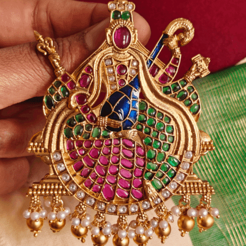 Saraswati pendant (Blue veena)