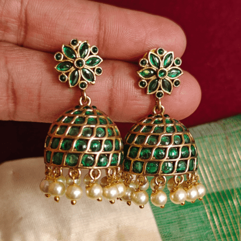 Flower victorian jhumkha (Green)