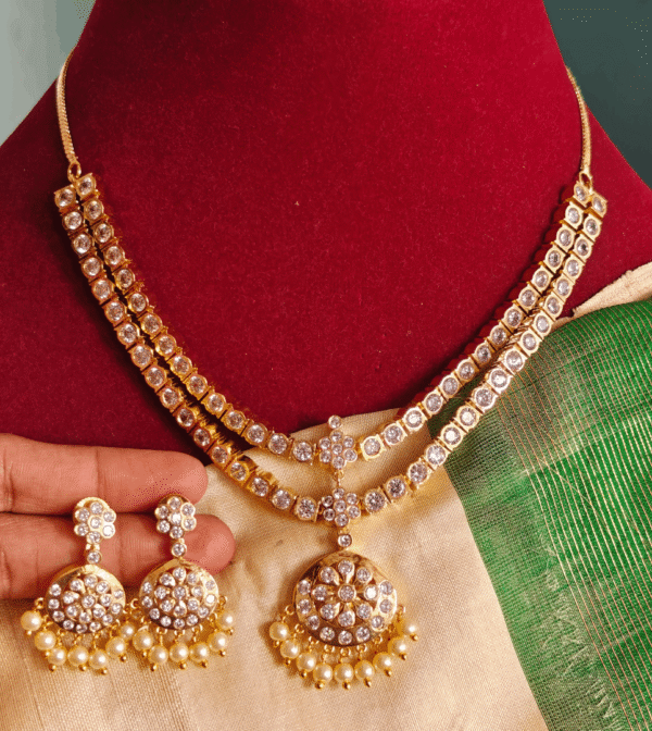 Double layer white stone attigai necklace