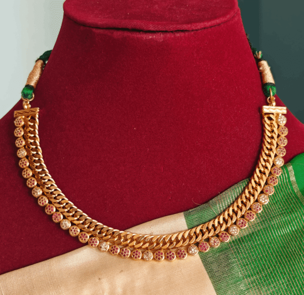 Flower attigai necklace