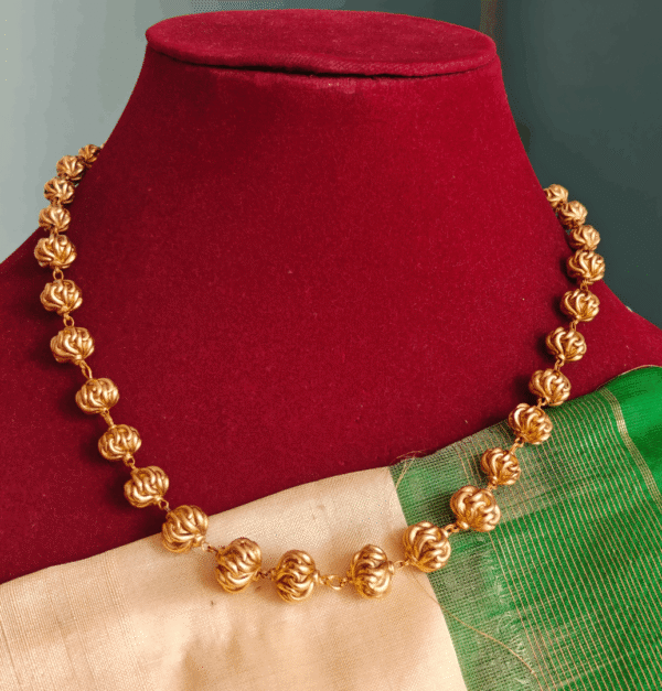 Antique ball chain