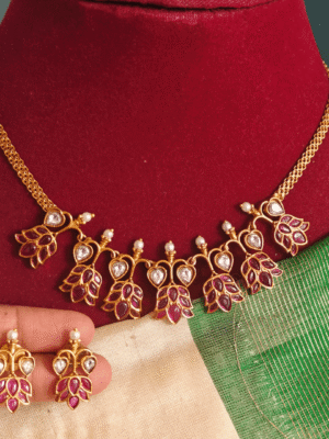 lotus kemp white stone necklace