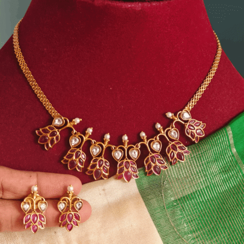 lotus kemp white stone necklace