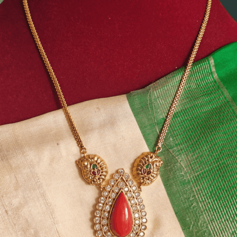 coral tilak antique chain