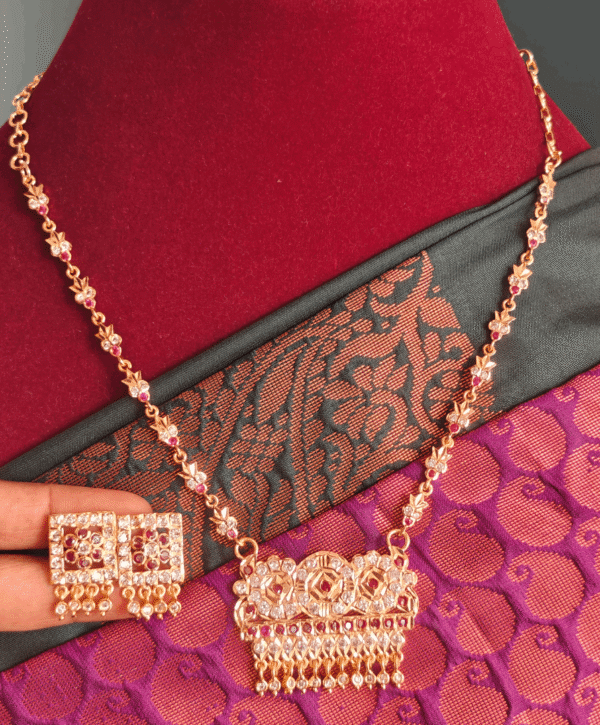 80's classic padhakkam necklace (ruby white)