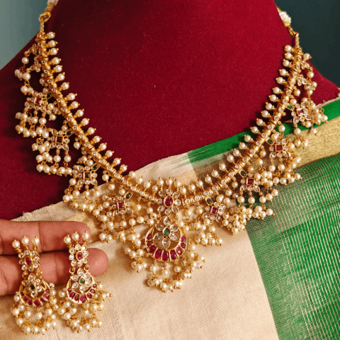 Chandbali guttapusalu necklace (Multicolor)