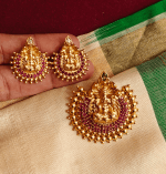 Ruby lakshmi pendant set
