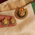 Lakshmi pendant set (Emerald)