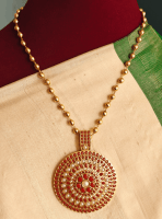 Meenakshi padhakkam pendant with ball chain (Coral pearl)