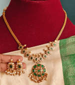 Emerald mango chakra necklace