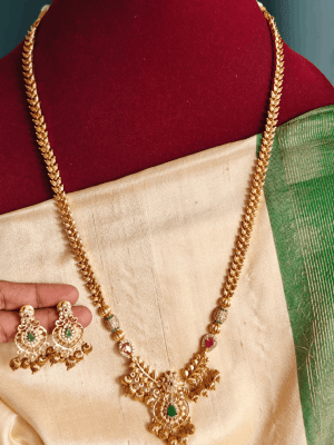 chandbali double leaf haram set