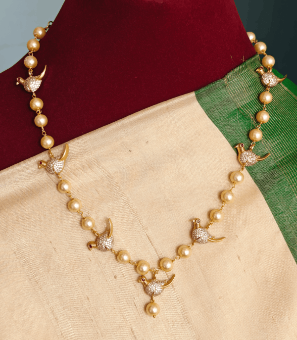 Bird pearl mala
