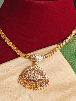 Annam attigai (Ruby white)