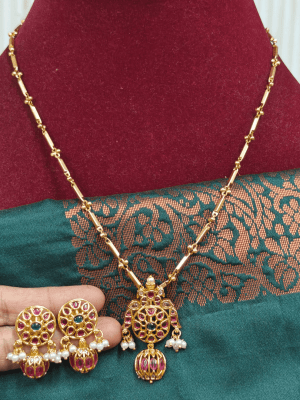 Double peacock flower pendant with salangai chain