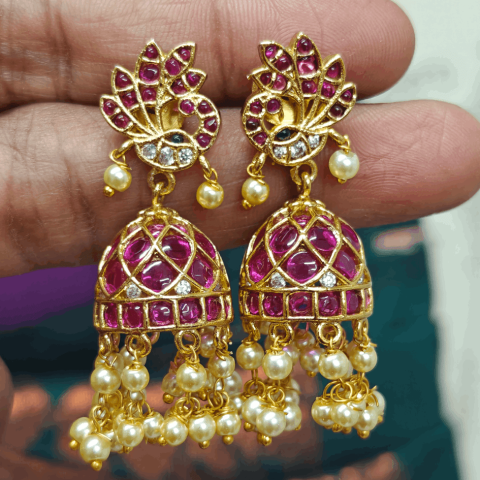 Mayil thogai jhumkha