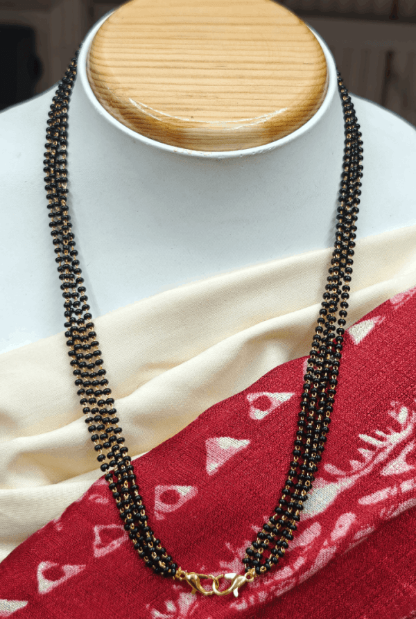 Black bead mangalsutra chain