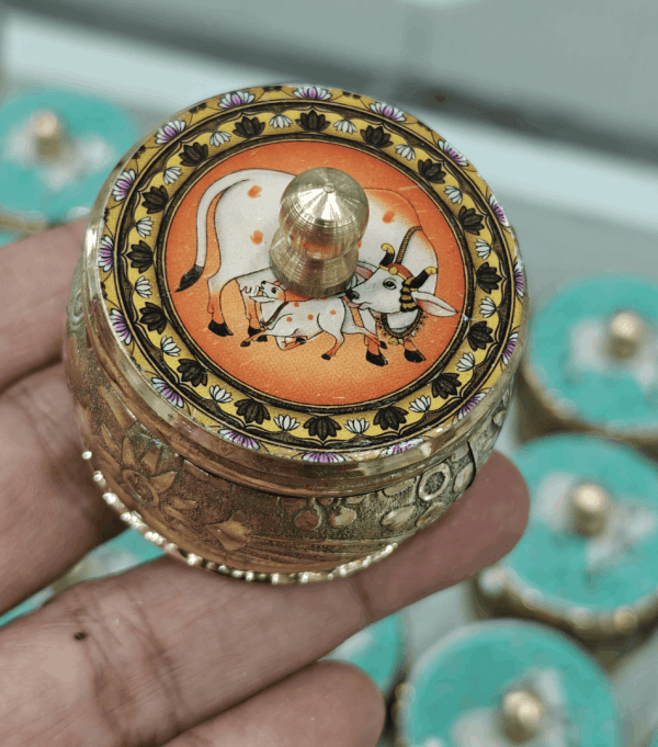 Pichwai kumkum box (Orange)