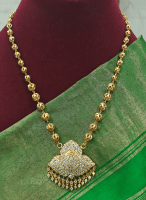 Butterfly padhakkam chain(white)