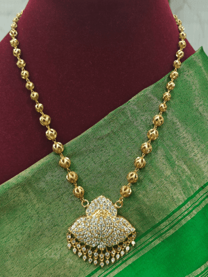 Butterfly padhakkam chain(white)