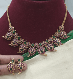 Maanga kemp necklace (Red green)