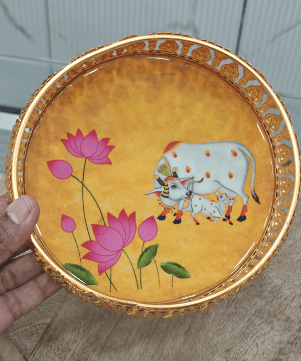 Yellow pichwai 6inch tray