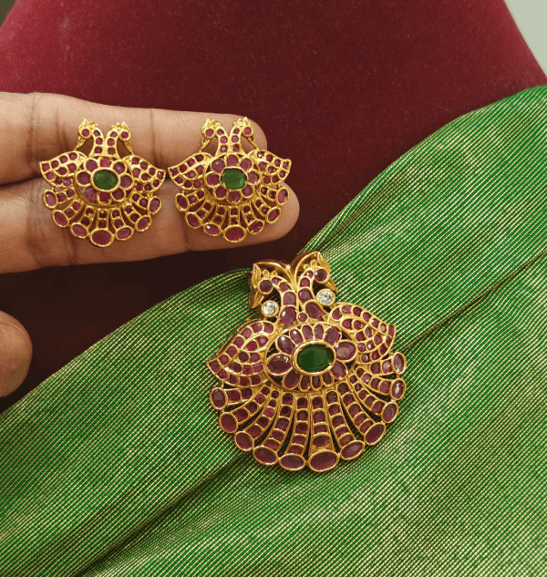 Mini gandaberunda pendant set