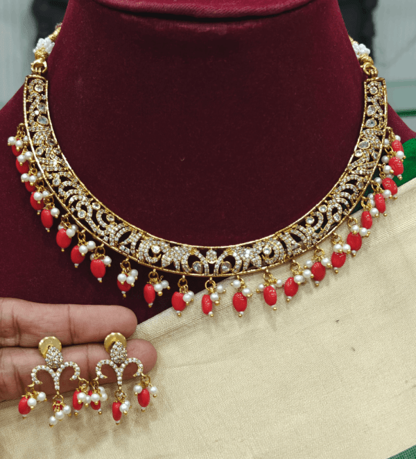 Coral victorian hasli