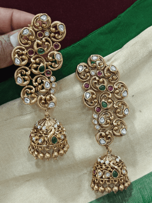 Peacock cluster earcuff