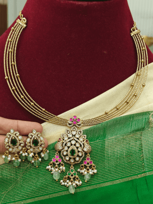 Victorian peacock hasli