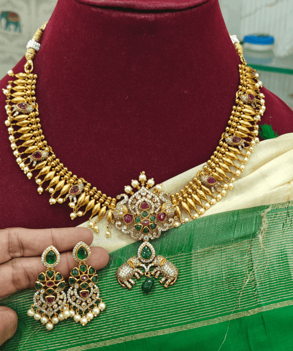Mullu AD fusion necklace
