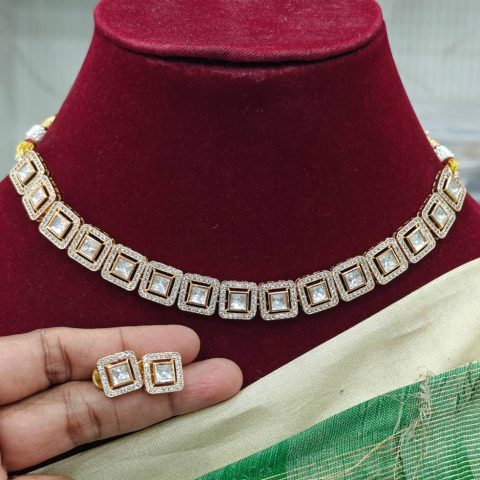 Antara rose gold necklace (White)