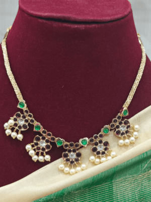 5 Betel leaf necklace