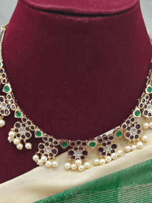 9 Betel leaf necklace