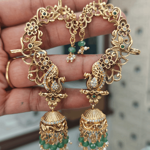 Peacock mint beads earcuff