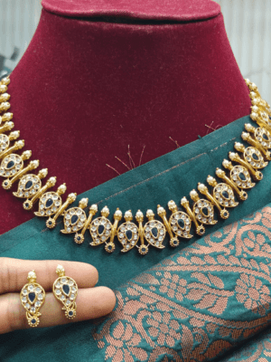 Mango AD pearl necklace (Blue)