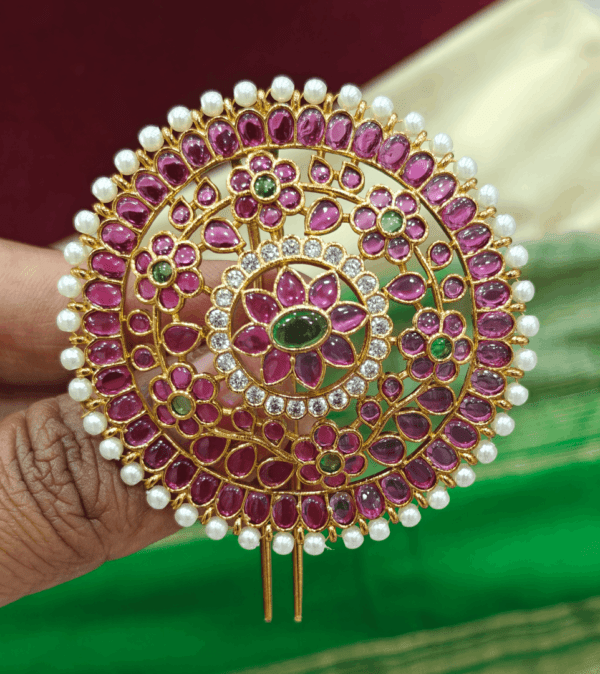 Rakkodi hair accessory (Ruby kemp)