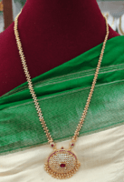 Neelvatta padhakkam chain