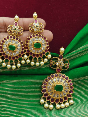 Amirtham pendant set