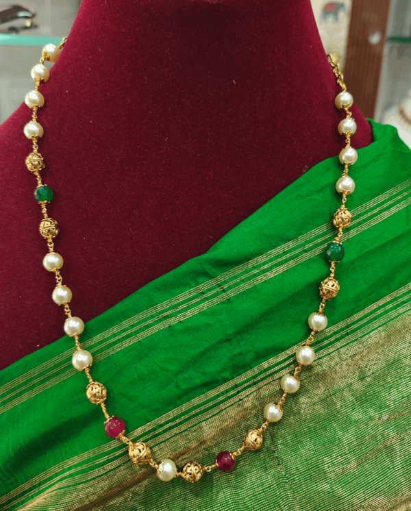 Pearl antique chain