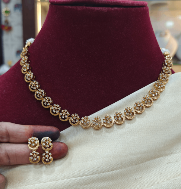 Flower moon AD necklace