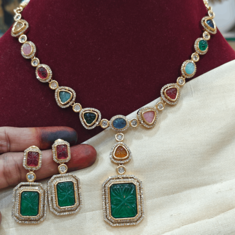 Carving emerald stone multicolor necklace